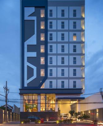 Surabaya Hotel | Hotel 88 Kedungsari - Kedungdoro By WH