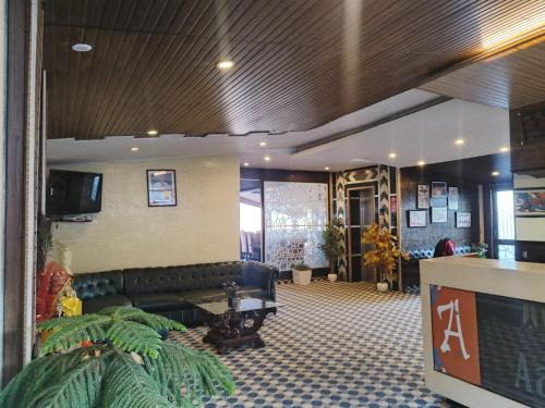 Shimla Hotel | Hotel AACHMAN SHIMLA