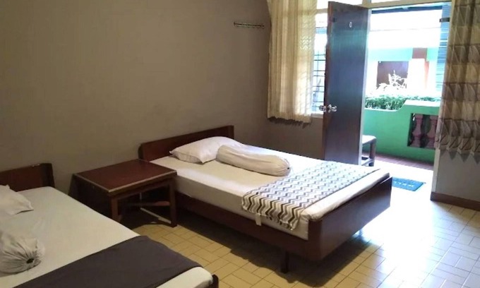 Ciamis Hotel | Hotel Budi Famili Budget Syariah