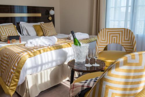 Beaulieu-sur-Mer Hotel | Hotel Carlton