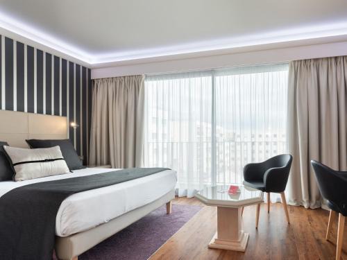 2nd Arrondissement Hotel | Hôtel Charlemagne by Happyculture