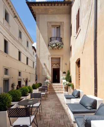 Montefalco Hotel | Hotel Degli Affreschi
