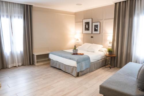 Jerez de la Frontera Old Town Hotel | Hotel Doña Blanca