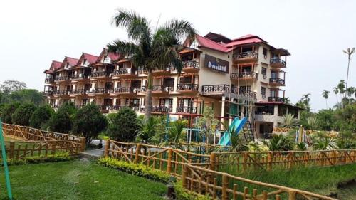 Lataguri Hotel | Hotel Dreamland Lataguri হোটেল ড্রিমল্যান্ড লাটাগুড়ি All-Room-Attached-Balcony-with-lift-Restaurant-wifi-Swimming pool-Children Play Ground -Parking Facility - Best Luxury Hotel in Lataguri