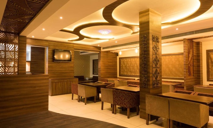 Kolar Road Hotel | Hotel Drishti, Bhopal