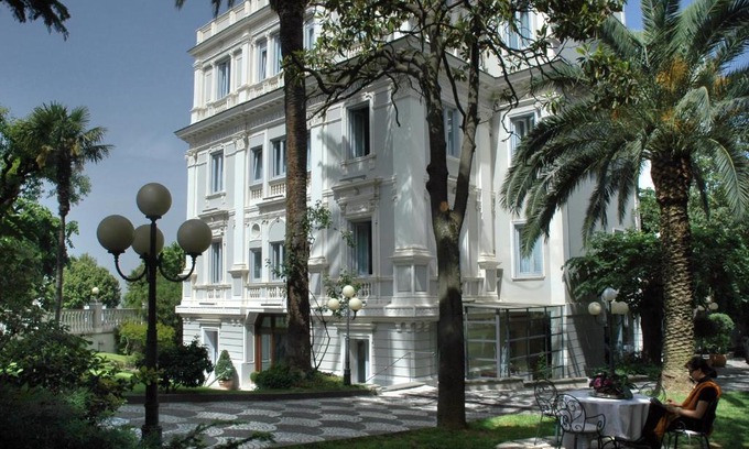 Frascati Hotel | Hotel Flora
