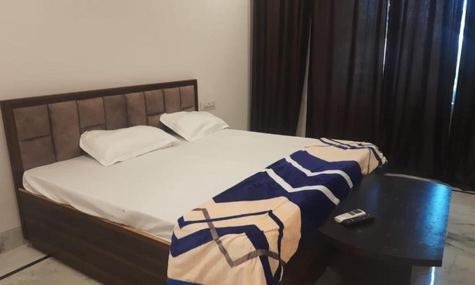 Village Hokra Hotel | Hotel GuruKripa