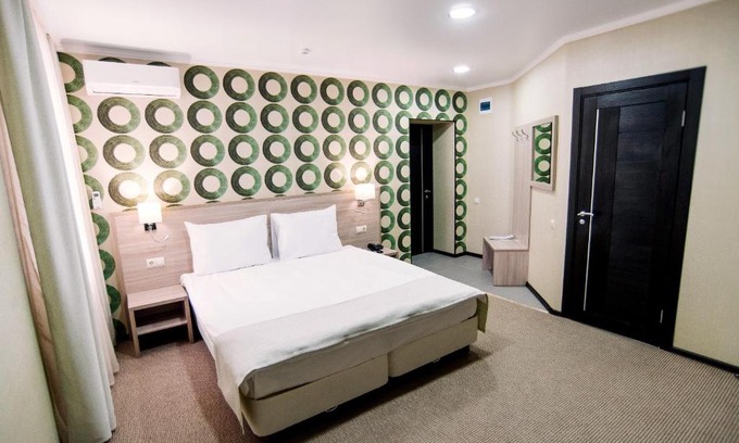Astrakhan Hotel | Hotel Horizont