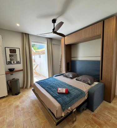 Porquerolles Hotel | HOTEL JARDINS DE PORQUEROLLES