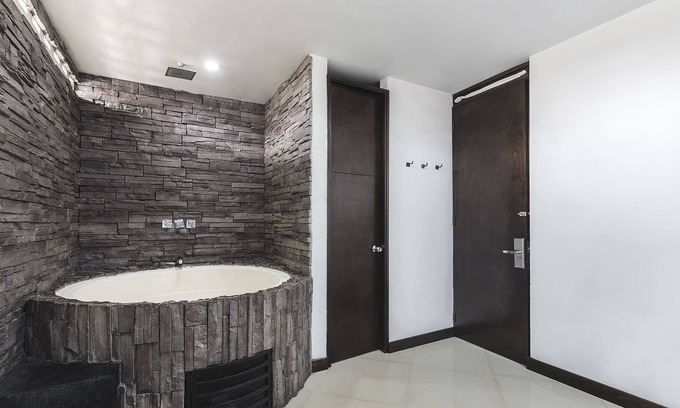 Villa Nueva Hotel | Hotel Kong