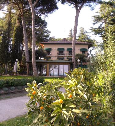Passignano sul Trasimeno Hotel | Hotel Kursaal