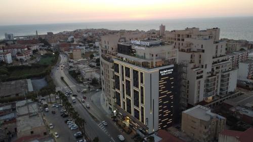 Ain Benian Hotel | Hotel Kyriad Prestige Le Patio