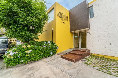 Historical Center Hotel | Hotel La Gruta