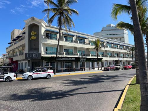 Downtown Mazatlan Hotel | Hotel La Siesta Malecón