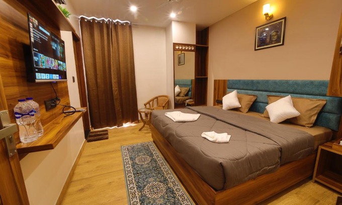 Rishikesh Hotel | Hotel Mahadev Rishikesh
