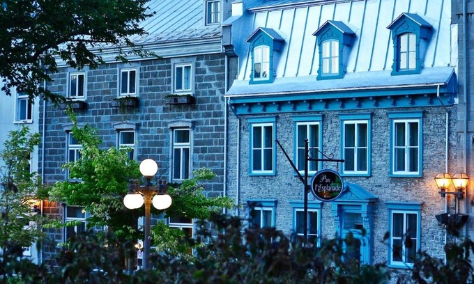 Vieux-Quebec-Cap-Blanc-colline Parlementaire Hotel | Hotel Manoir D'Auteuil