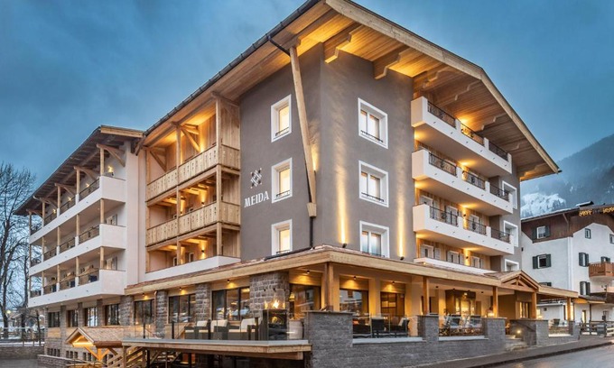 San Giovanni di Fassa Hotel | Hotel Meida