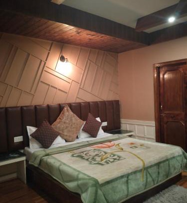 Khattalwada Hotel | Hotel Neelgiri - Manali Diaries