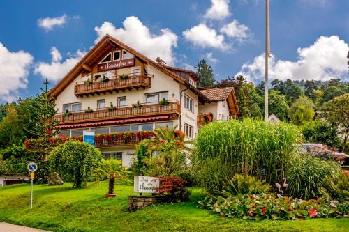 Badenweiler Hotel | Hotel Neuenfels