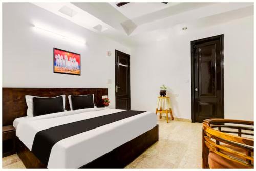 Ujjain Hotel | HOTEL NIRVANA PALACE Near Shri Mahakaleshwar Jyotirlinga Temple - BEST HOTEL