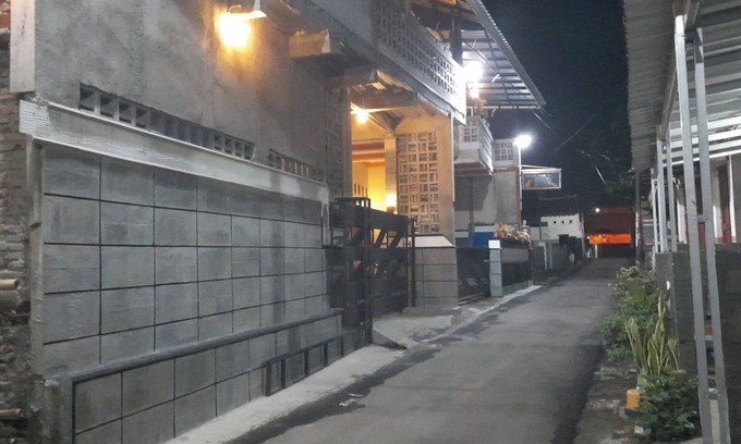 Purwokerto Hotel | Hotel O Chimi Rumah Kost