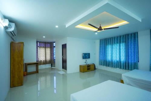Kanjirappally Hotel | Hotel O Erumeli Bus Terminal Kottayam Formerly Pious B Residency