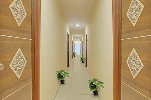 Hyderabad Hotel | Hotel O Harsha stay in