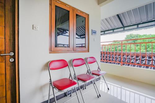 Depok Hotel | Hotel O Kenari House Syariah