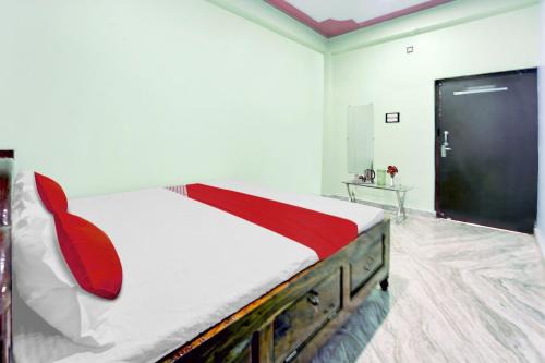 Hilsa Hotel | Hotel O Laxmi Marriage Hall Restaurant And Guest House