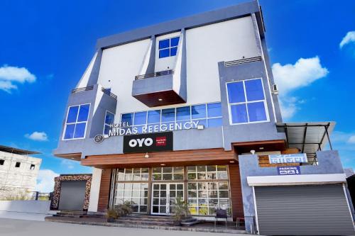 Shikrapur Hotel | Hotel O MIDAS Regency