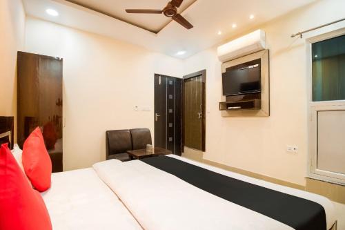 Lucknow Hotel | HOTEL O RADHIKA PALACE