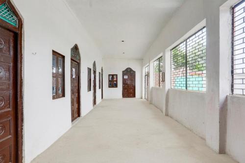 Pukhrayan Hotel | Hotel O S1 Hotel Palace NH 19