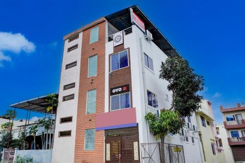 Bhopal Hotel | Hotel O Shivay Inn Ayodhaya Bypass Road