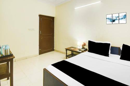 Mansarovar Hotel | Hotel O SIDDHI VINAYAK HOTEL