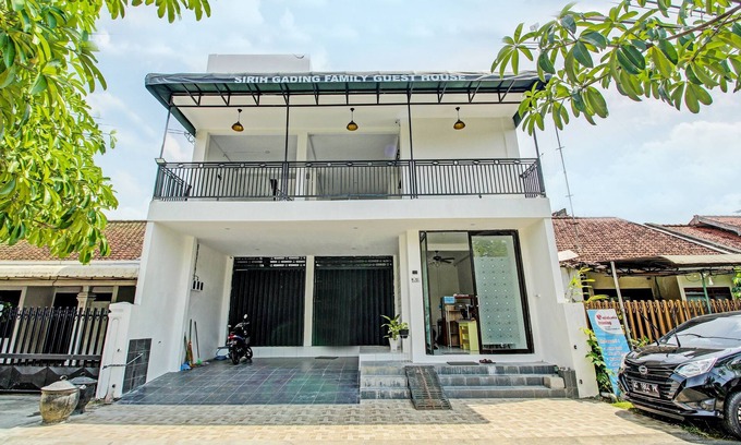 Tulungagung Hotel | Hotel O Sirih Gading Family Guest House