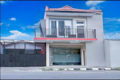 Tegal Hotel | Hotel O Stasiun Tegal Near Alun-Alun Formerly Lumina Guest House