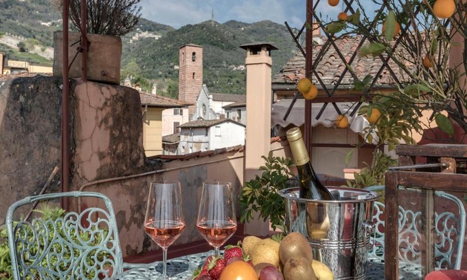 Pietrasanta Hotel | Hotel Palagi