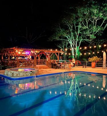 Puerto Triunfo Hotel | Hotel Parador del Gitano