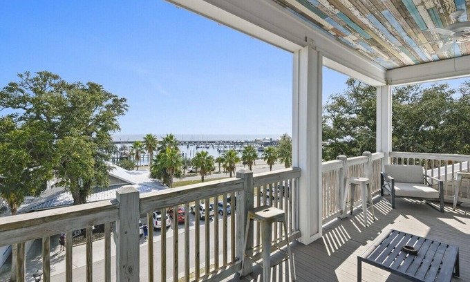 Pass Christian Hotel | Hotel Pass Christian Penthouse