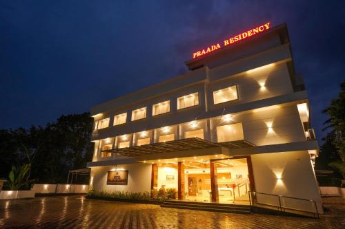 Muvattupuzha Hotel | Hotel Praada Residency