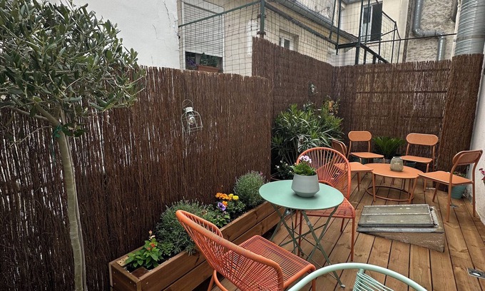 Butte-aux-Cailles House | HOTEL RESIDENCE A LA BUTTE AUX CAILLES