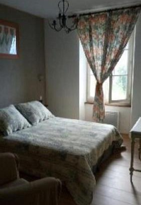 Combreux Hotel | hotel restaurant la coix blanche