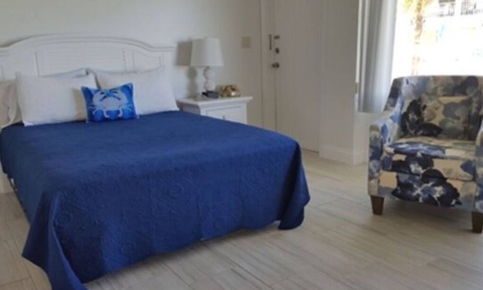 Hillsboro Beach Apartment | Hotel Room #114 - Sunrise Ocean Suites