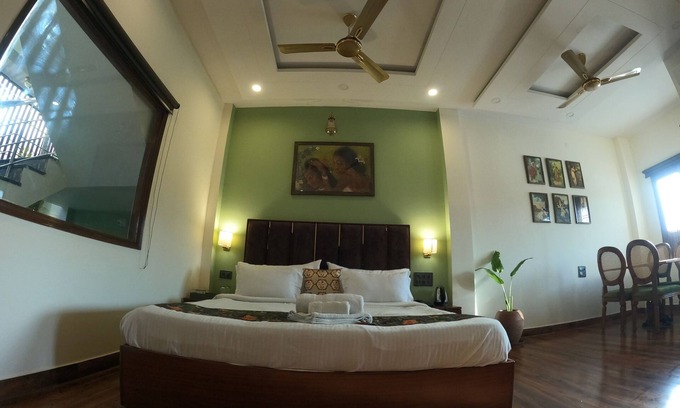 Haridwar Hotel | Hotel Sethi Legacy