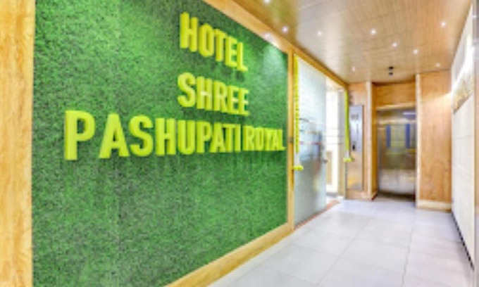 Vadodara Hotel | Hotel Shree Pashupati Royal Vadodara