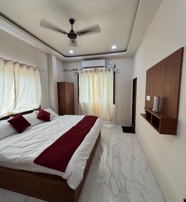 Vrindavan House | Hotel Shri Ram Gopal Seva Dham