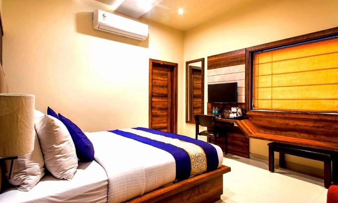 Mathura Hotel | Hotel Spiti