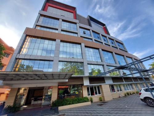 Guruvayur Hotel | Hotel Sree Gokulam Apartments