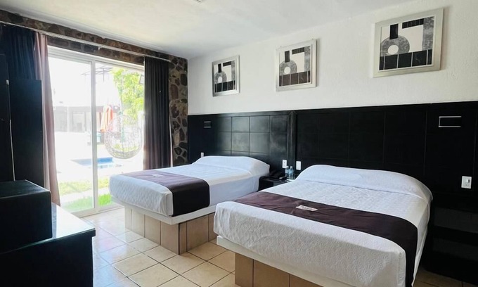 Granjas del Marques Hotel | Hotel Stone