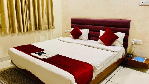 Indore Hotel | Hotel Sukh Vilas